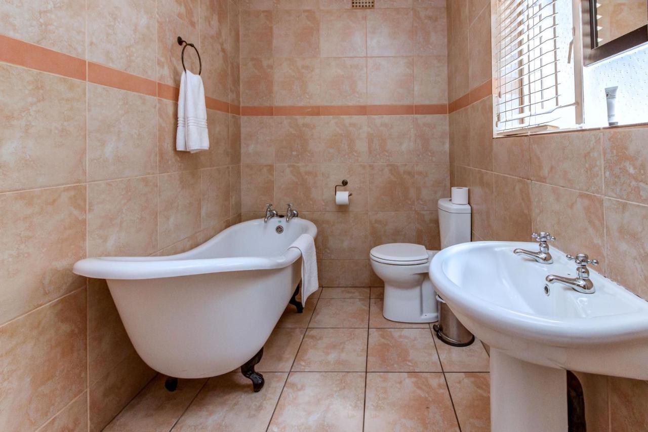 Dalberry Guest House Йоганнесбурґ Екстер'єр фото